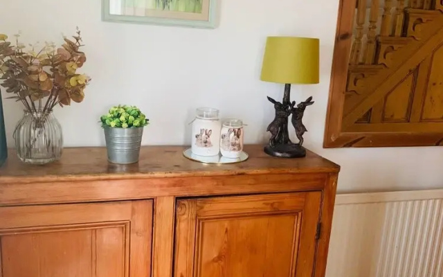 Elegant 3BD Edwardian Home Warminster