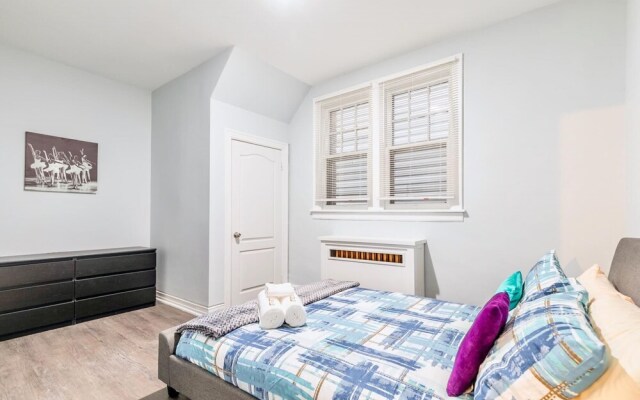 Bright and Modern 2BR Apartment With Netflix