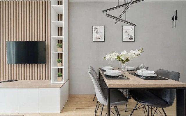 Moonlight Apartment by Renters