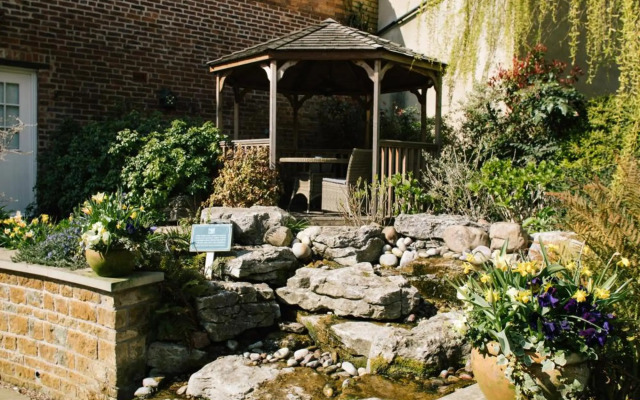 The Falcon Hotel