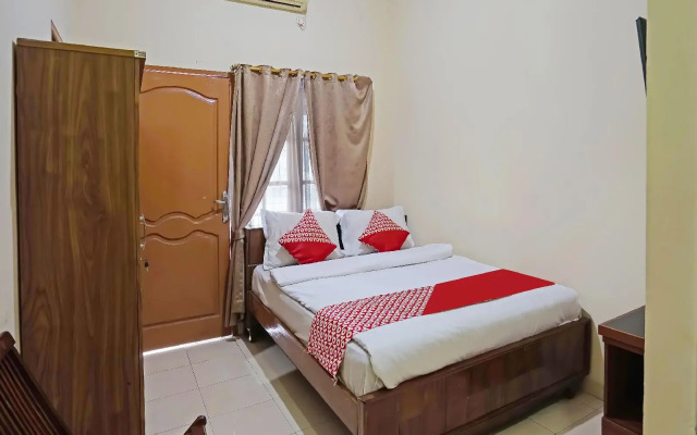 Hotel O Wisma Empat Lima Syariah