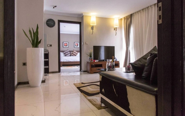 Red Mango Apartment Hotel
