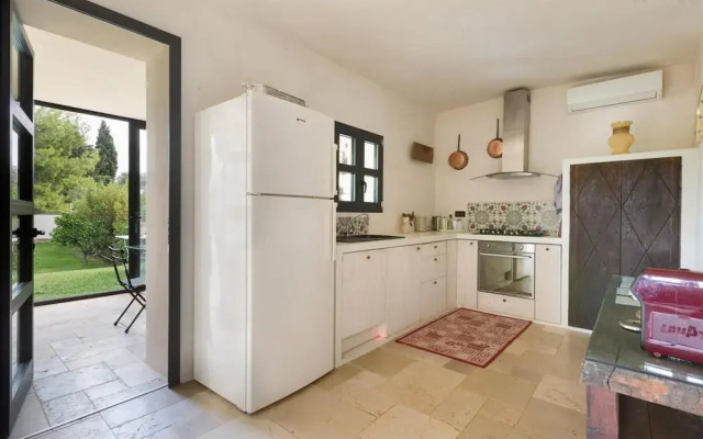 1698 Villa Joy in Ostuni