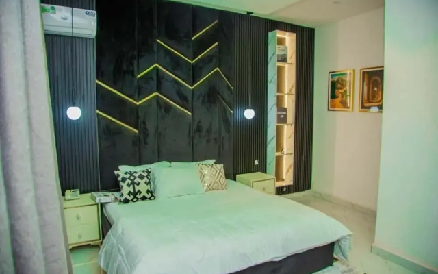 Aviv Luxury Homes