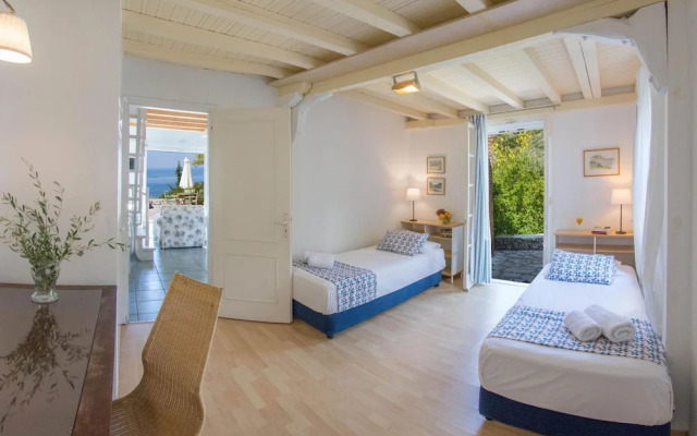 Villa Olea - Agios Nikitas Villas