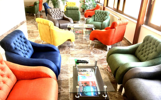 Ceylan Hotel