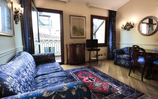 Torre dell'Orologio Suites