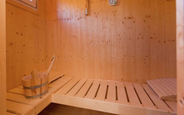 Lavish Chalet on Sunny Slope in Hohentauern With Sauna