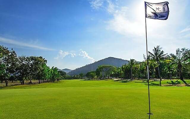 Majestic Creek Golf Club & Resort