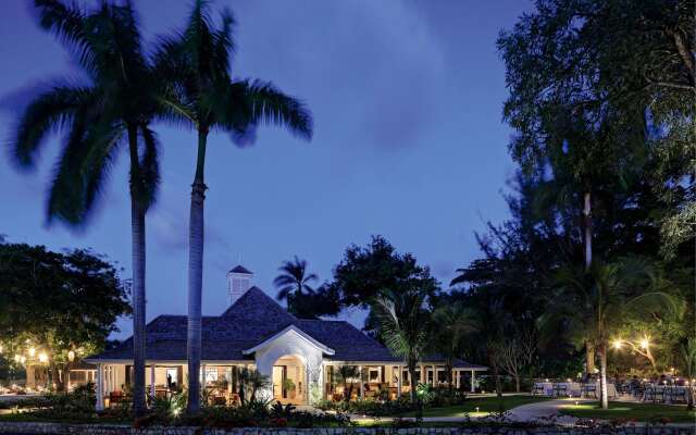 Half Moon Hotel