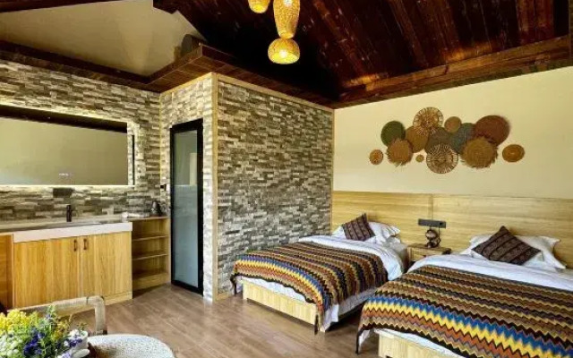Kanas Shede Inn