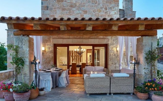 Luxury Crete Villa Villa Malvazia Beautiful 4 Bedroom Villa Private Pool Gym Keramoutsiou