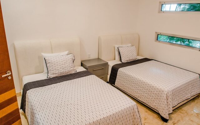 Casa del Mar 114 by PRP