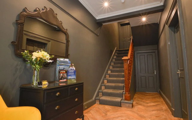 Raniven Guest House