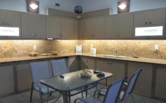 Chaliotis Apartments