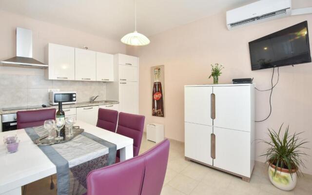 Apartment Neyra