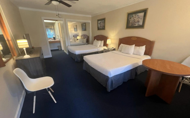 Grand Palms Spa & Golf Resort