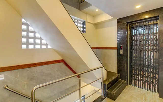 Hotel peninsula suites mumbai