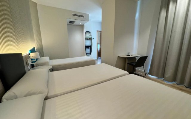 Hotel Mediterraneo