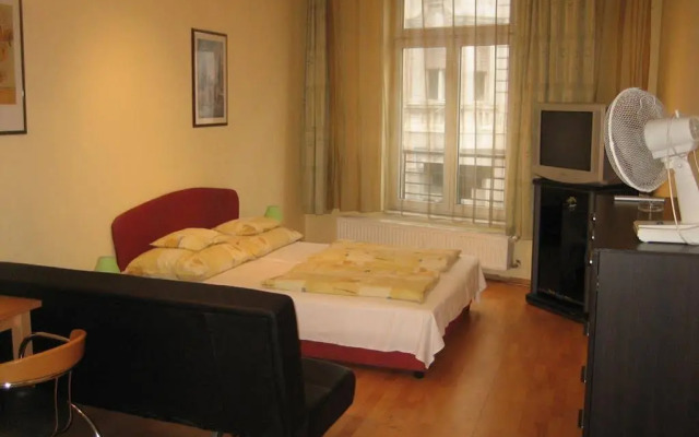 Astra Apartments