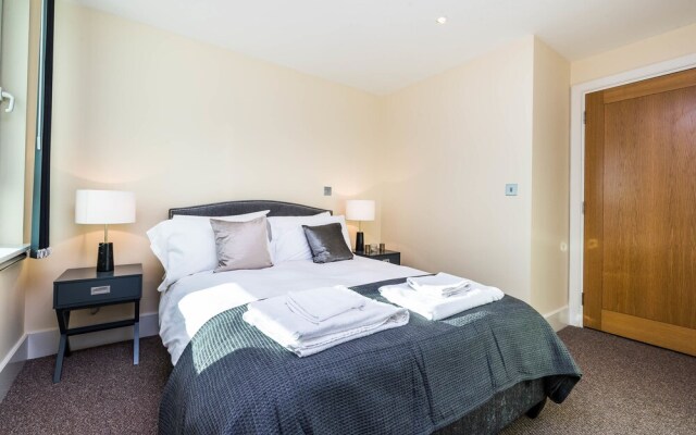 Hamilton House Apartments