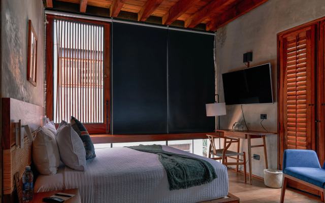 El Recinto Luxury Hotel