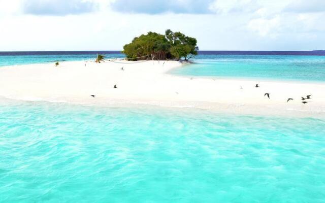 Fulidhoo La Perla Guest House
