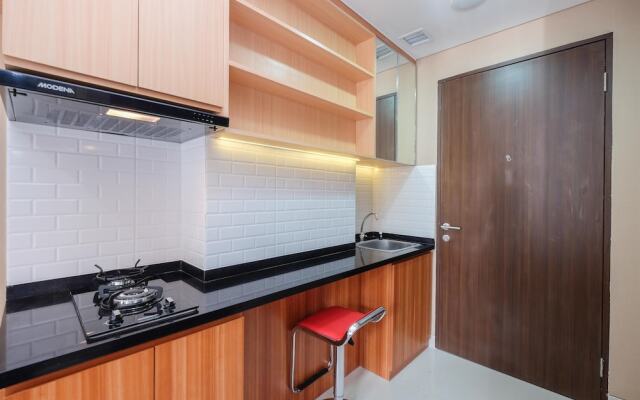 Nice And Fancy Studio At Transpark Cibubur Apartment