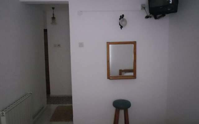 Cam Otel