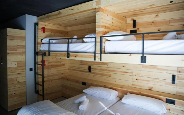 KY Mountain Hostel Arinsal