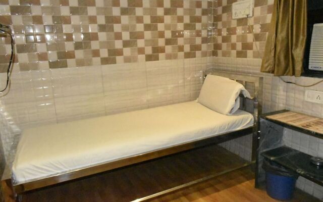 Hotel Shadab Palace