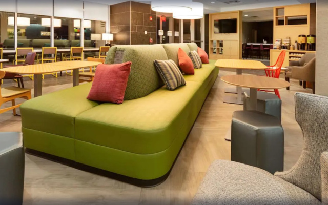 Home2 Suites by Hilton Newark Airport