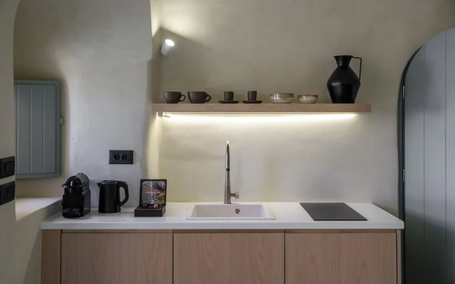 Annouso Villa by Caldera Houses