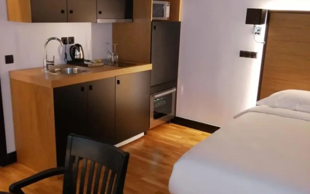 Andromeda Downtown Residence