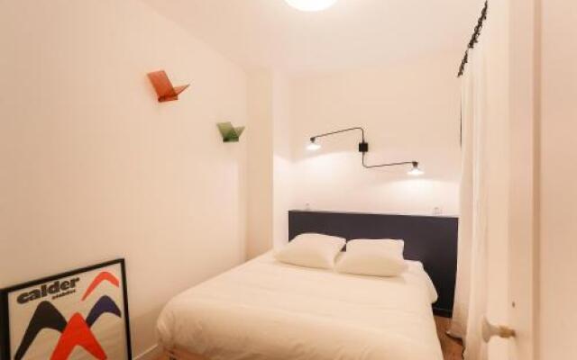 Private Apartment 2 -Old Town