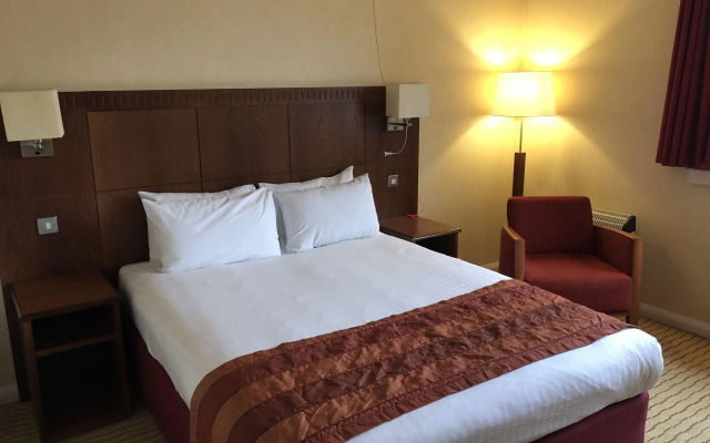 Holiday Inn Northampton by IHG