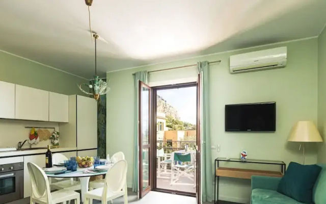 Olga s Apartment in Mondello by Wonderful Italy