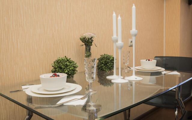 HomeHotel (ХоумХотел) на набережной Волжская 8/1