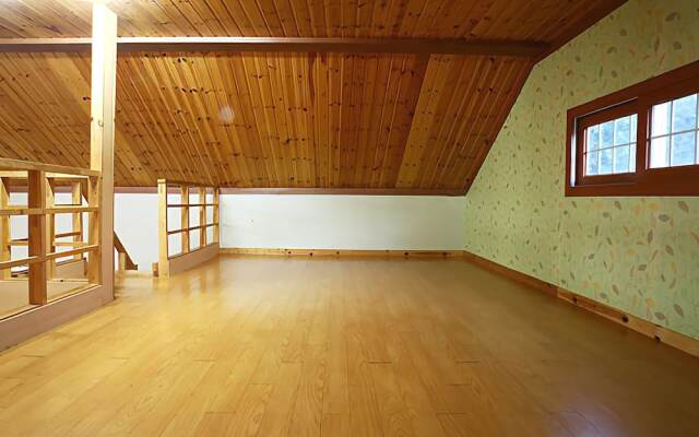 Hongchen Happiness Yard Pension
