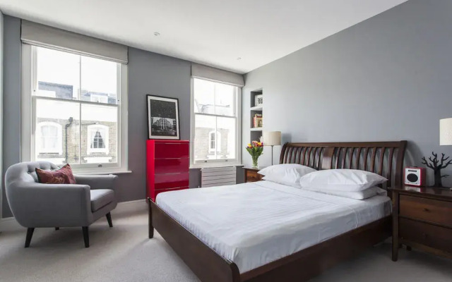 Cathcart Road IV by Onefinestay