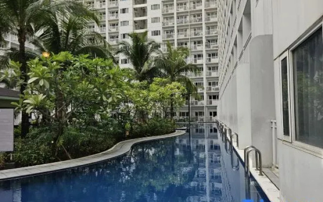 Shore Residences MOA staycation
