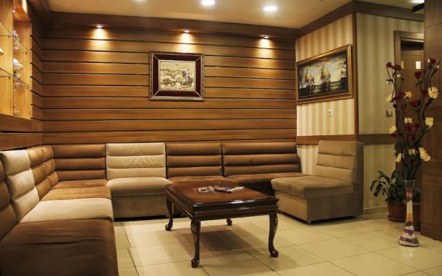 Grand Gross Hotel