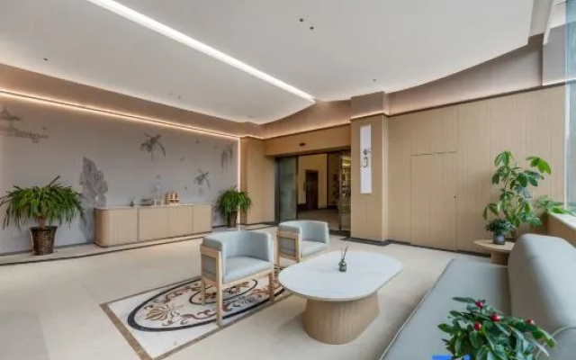 Guanghua Business Hotel