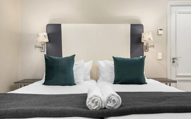 607 Cape Royale Luxury Apartments