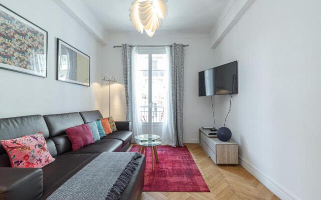 BH - CHARMANT 3 PIECES - Place Garibaldi 4 Personne