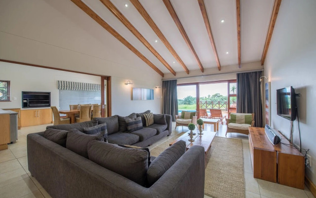 San Lameer Villa Rentals 14407