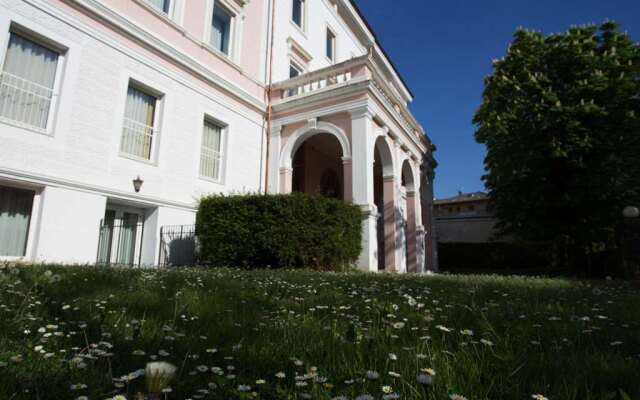 Hotel Greif Maria Theresia