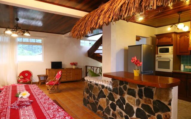 Hana Iti Beach House