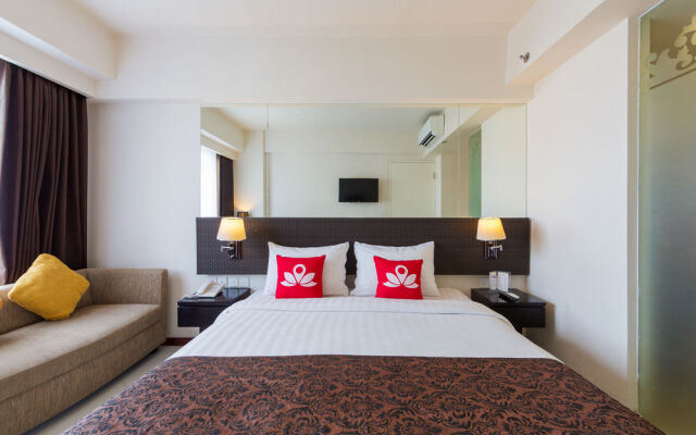 ZenRooms Kuta Jerman Beach