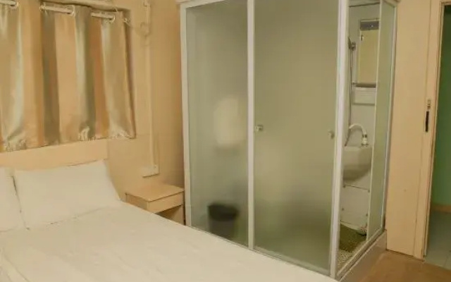 Aibao Hotel (Qingdao Women and Children's Hospital)
